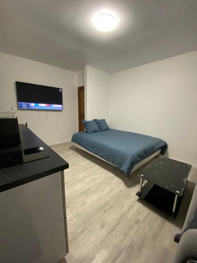 לה בורז'ה Appartement Cosy מראה חיצוני תמונה
